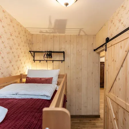Apartamenty Zielona Owieczka Niedzica Zamek Exterior photo