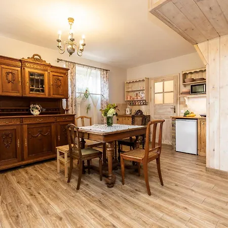 Apartamenty Zielona Owieczka Niedzica Zamek Exterior photo
