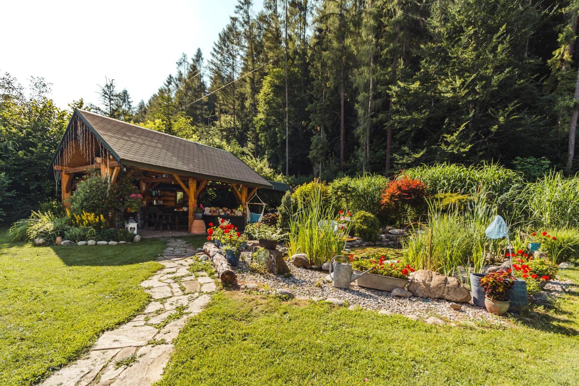 Zielona Owieczka Apartment Niedzica Zamek